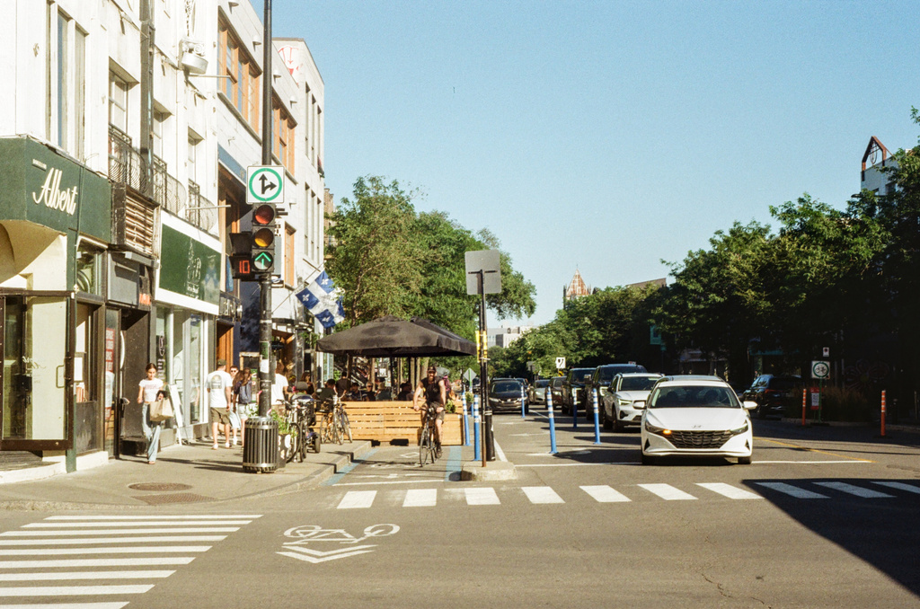 The corner of St.-Denis and Rachel, busy as ever